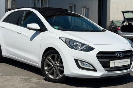 Hyundai i30 94.846 km 10.999 &euro; Heide 25746