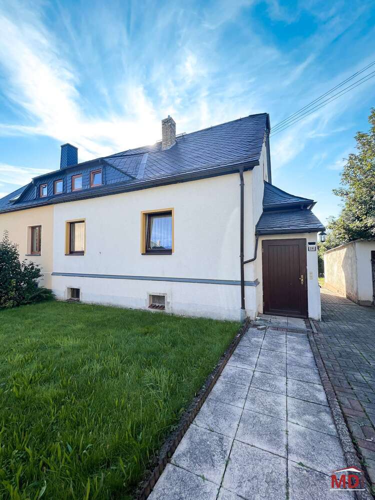Haus zum Kaufen in Oelsnitz 128.000 € 130 m²