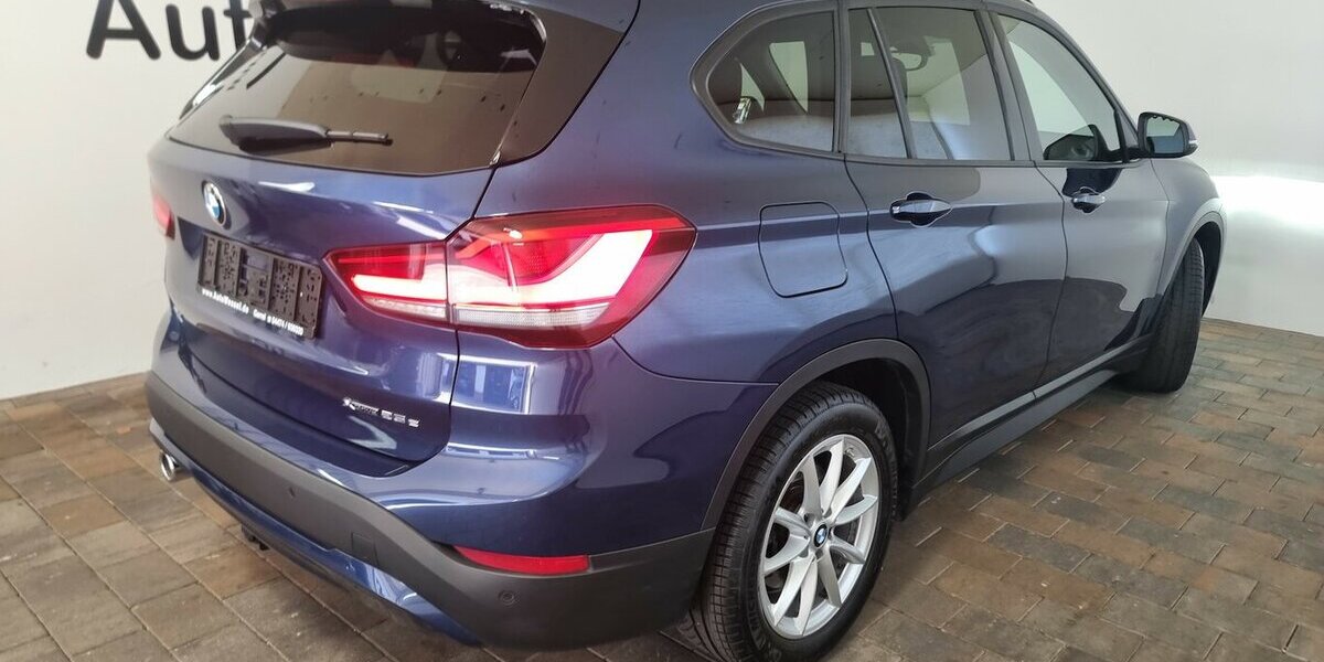 BMW X1 xDrive 25e Advantage LED ACC Head-Up Panorama 29.300 km 25.950 &euro; Garrel 49681