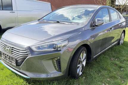 Hyundai IONIQ 97.000 km 14.200 &euro; Heek 48619