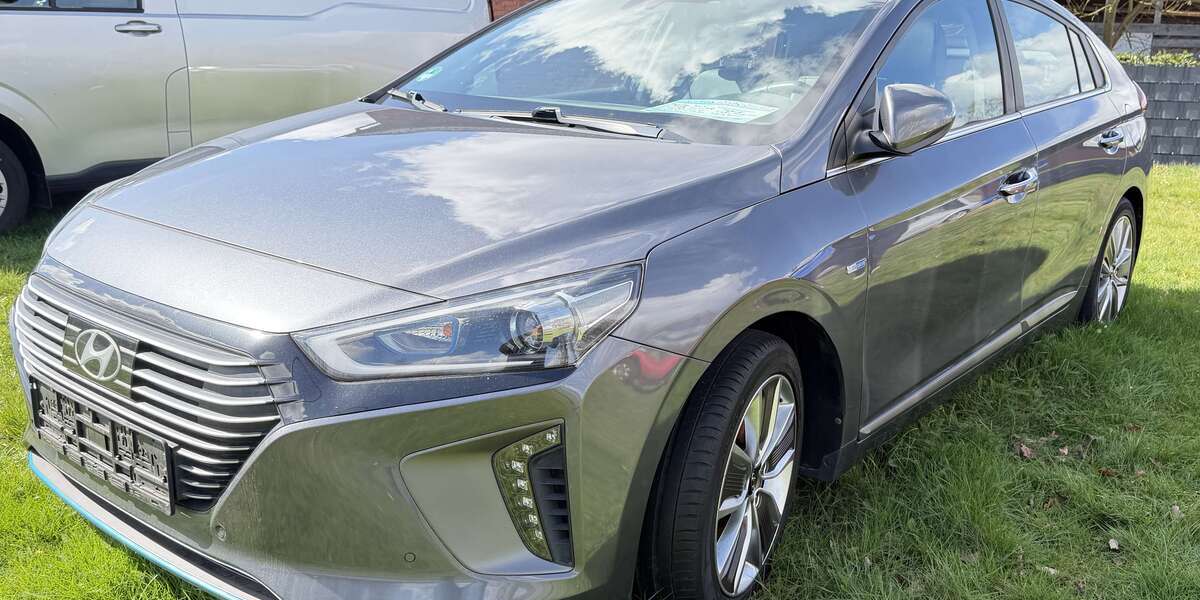 Hyundai IONIQ 97.000 km 14.200 &euro; Heek 48619