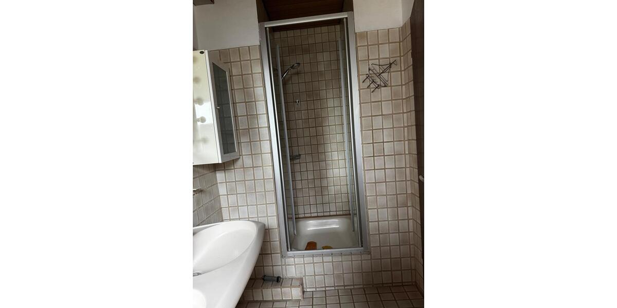 Etagenwohnung Mannheim Gartenstadt - 4 Zimmer, 90 m&sup2;, 1.500&euro; | Angebot:25027055