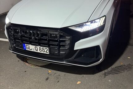 Audi Q8 138.000 km 44.000 &euro; bergisch gladbach 51469