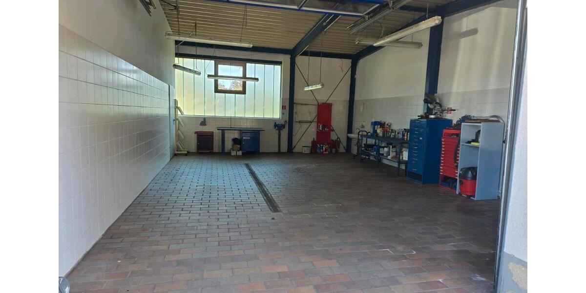 KFZ Werkstatt zu Vermieten zimmer