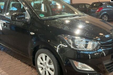 Hyundai i20 56.000 km 8.270 &euro; Helmstedt 38350