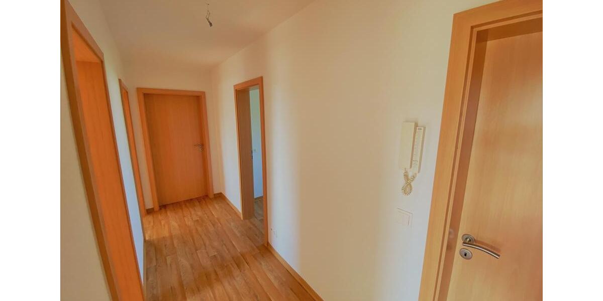 Etagenwohnung Wurzen - 3.5 Zimmer, 71 m&sup2;, 435&euro; | Angebot:26662910