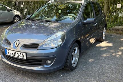 Renault Clio 217.000 km 1.700 &euro; Frankfurt 60320