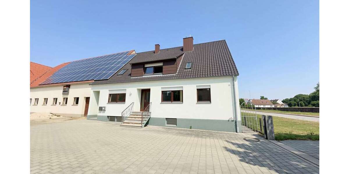 Etagenwohnung Möttingen - 4 Zimmer, 100 m&sup2;, 900&euro; | Angebot:27144330