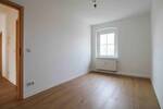 Etagenwohnung Döbeln - 3 Zimmer, 64 m&sup2;, 44.900&euro; | Angebot:26657828