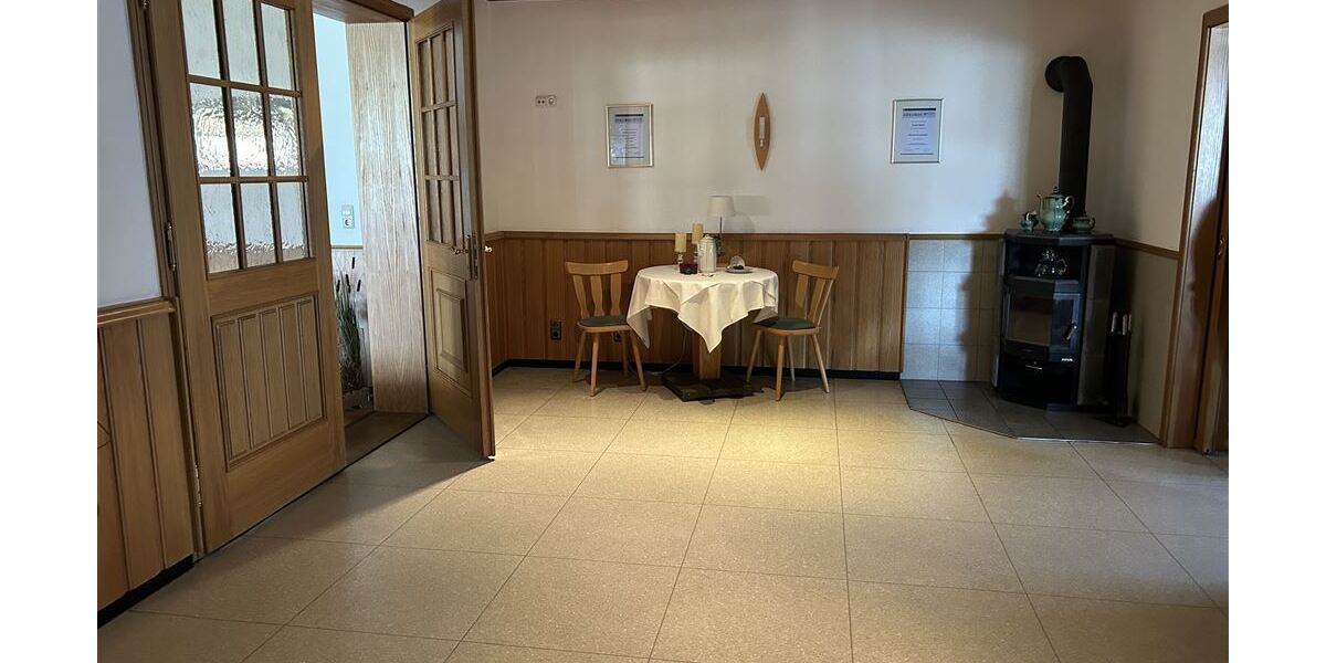 Gaststätte mit Geschichte, Traditionsreiches Objekt mit vielfältigen Zukunftsperspektiven - Gewerbeobjekt Stolzenau | Angebot:25925623