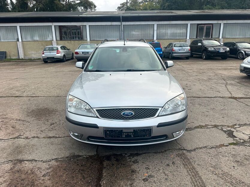 Ford Mondeo 228.273 km 1.500 € Dresden 01159