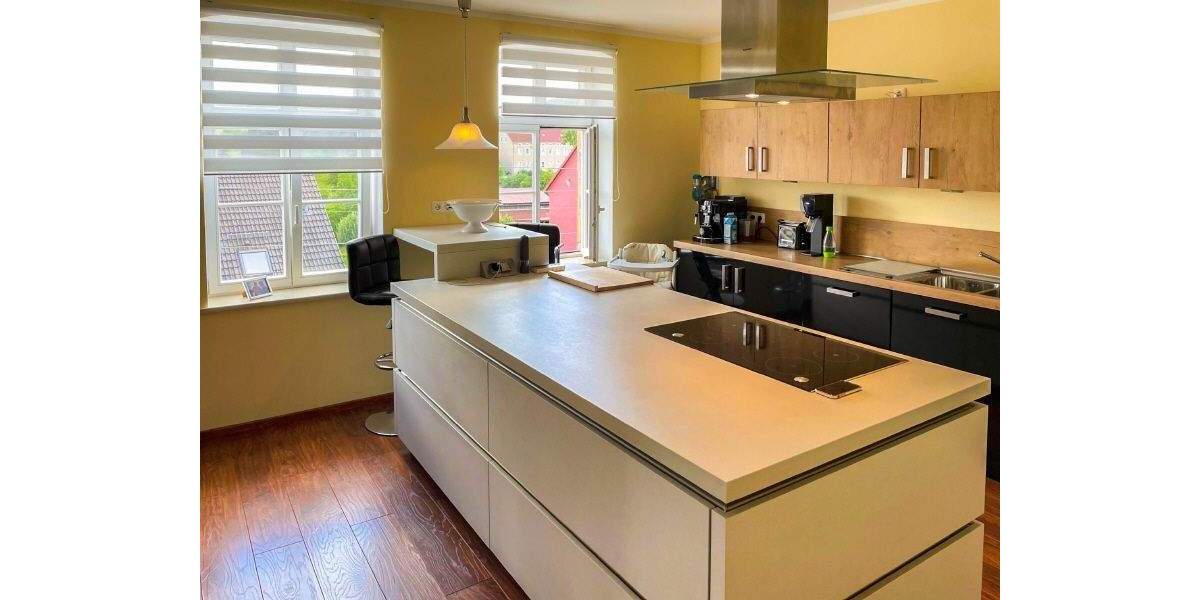 Bauernhaus, Landhaus Neustadt Polenz - 8 Zimmer, 328 m&sup2;, 280.000&euro; | Angebot:25727582