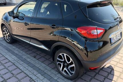 Renault Captur 109.000 km 10.700 &euro; Lübeck 23569