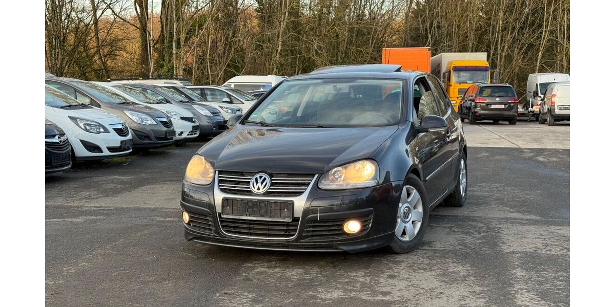 VW Golf 351.000 km 900 &euro; Bitburg 54634