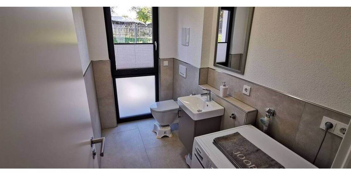 Etagenwohnung Überlingen Überlingen - 3 Zimmer, 102 m&sup2;, 3.000&euro; | Angebot:22615951