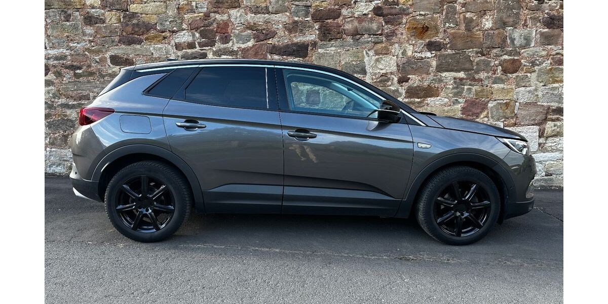 Opel Grandland (X) 139.976 km 9.999 &euro; Felsberg 34587