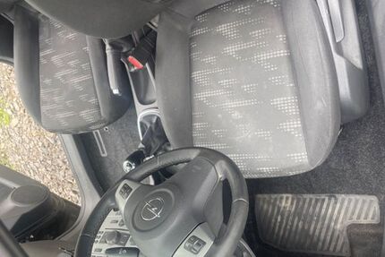 Opel Corsa 194.709 km 2.500 &euro; Rheinbrohl 56598