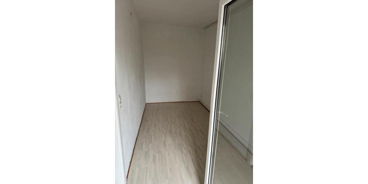 Etagenwohnung Friedland - 3 Zimmer, 48 m&sup2;, 240&euro; | Angebot:25352453