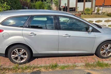 Ford Focus 142.203 km 4.500 &euro; Quickborn 25451