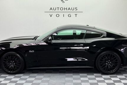 Ford Mustang 40.650 km 36.000 € Radevormwald 42477