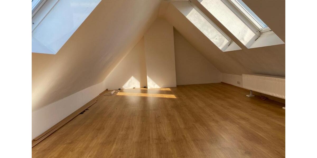 Dachgeschoßwohnung Braunschweig Nordstadt - 2 Zimmer, 62 m&sup2;, 290.000&euro; | Angebot:24560904