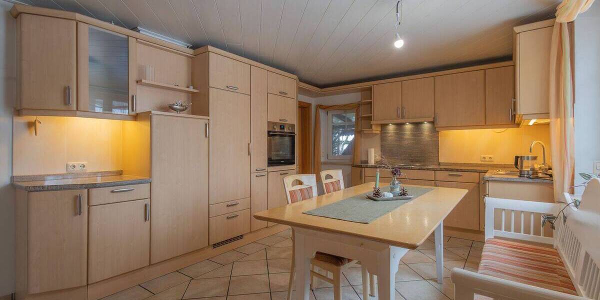 Mehrfamilienhaus, Wohnhaus Fockbek - 6 Zimmer, 200 m&sup2;, 1.490&euro; | Angebot:26433587