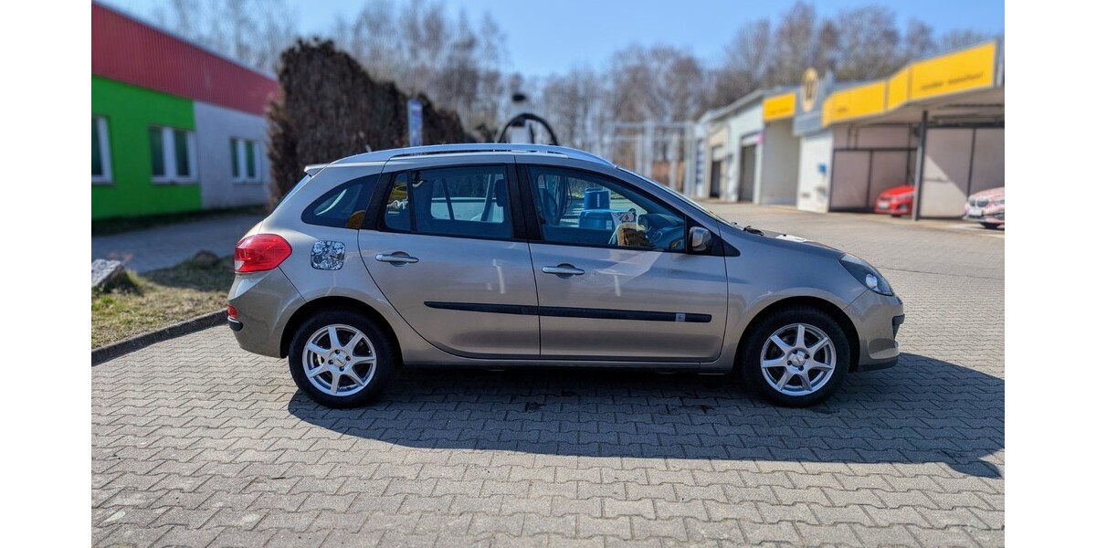 Renault Clio III 60.000 km 3.900 € Dresden 01067