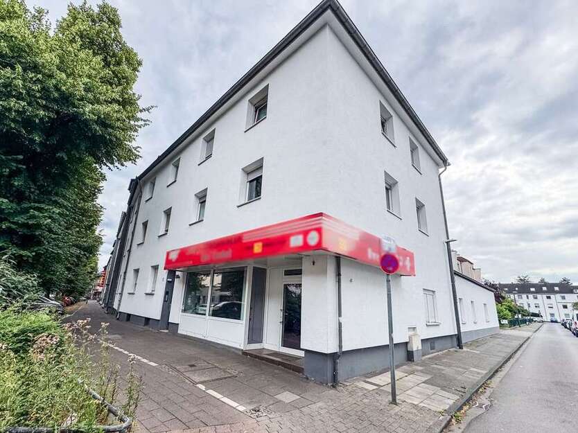 Einzelhandel in Köln-Poll 2.500 € 186 m²