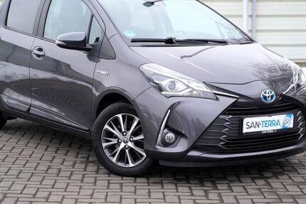 Toyota Yaris 50.000 km 13.845 &euro; Moorrege (bei Hamburg) 25436