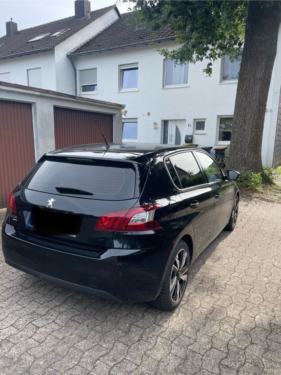 Peugeot 308 95.000 km 6.100 € Gütersloh 33334
