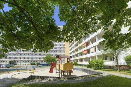 Wohnung zum Mieten in Hoyerswerda 190 € 37.29 m²