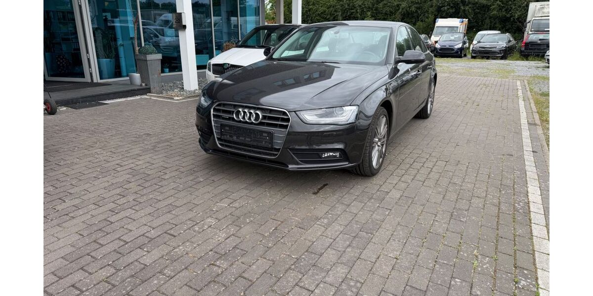 Audi A4 135.701 km 8.999 &euro; Achim 28832