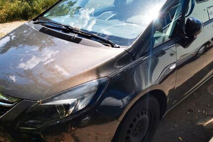 Opel Zafira Tourer 194.711 km 3.600 &euro; Kirchentellinsfurt 72138