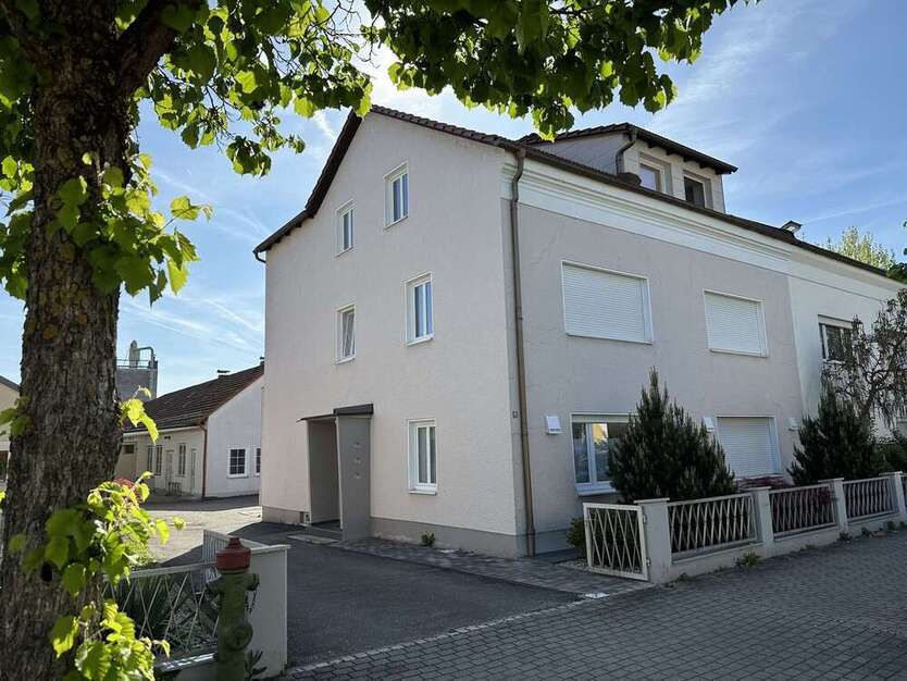 Haus zum Kaufen in Plattling 595.000 € 215.5 m²