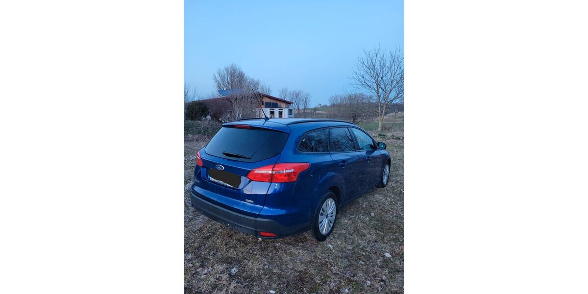 Ford Focus 143.500 km 5.200 &euro; Schwabsoien 86987