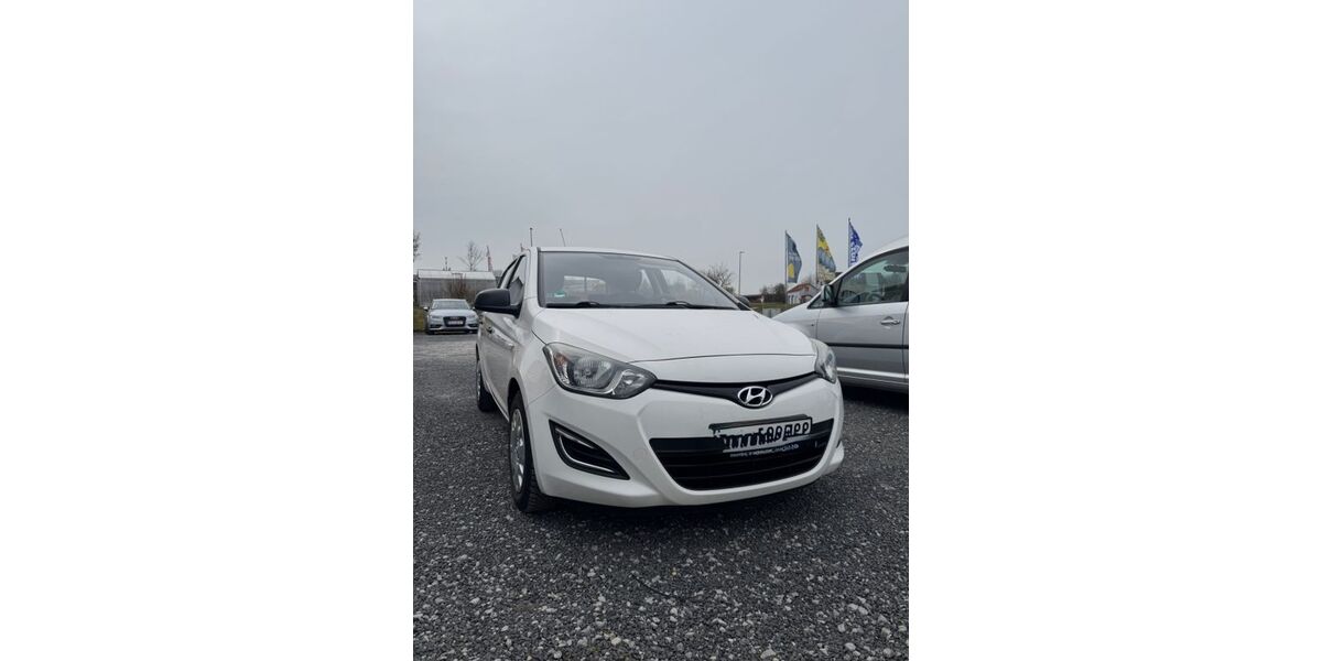 Hyundai i20 53.814 km 3.500 &euro; Niederlauer 97618