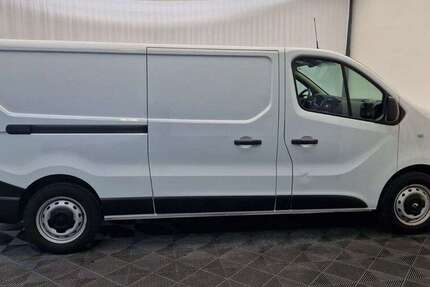 Renault Trafic 90.000 km 15.900 &euro; Bad Lippspringe 33175