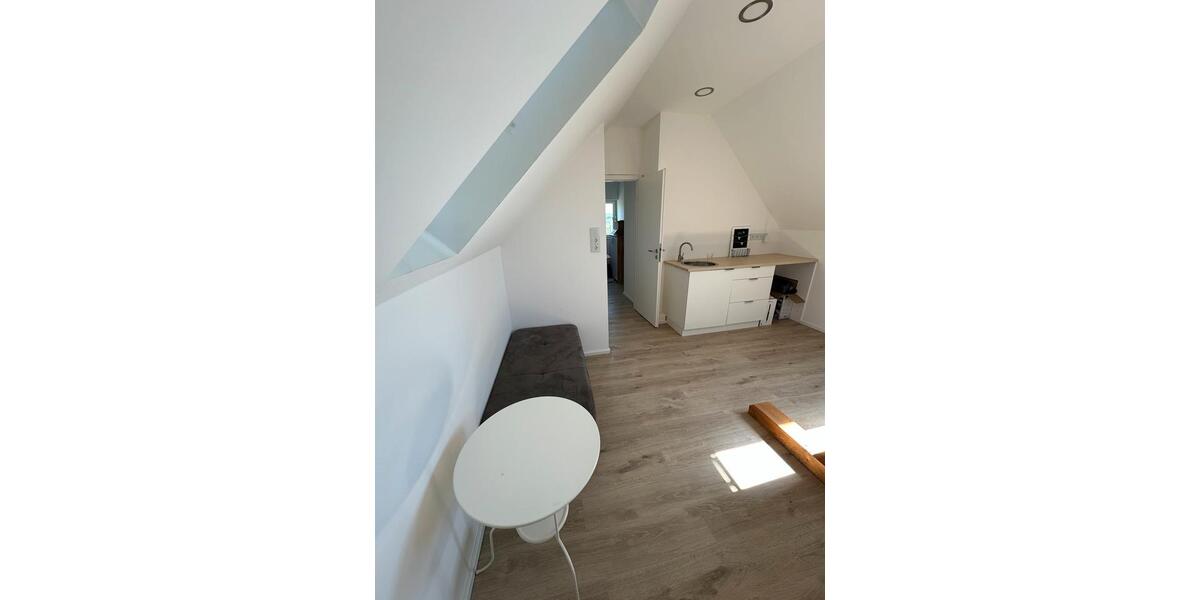 Einfamilienhaus Bergneustadt - 7 Zimmer, 240 m&sup2;, 570.000&euro; | Angebot:26326060