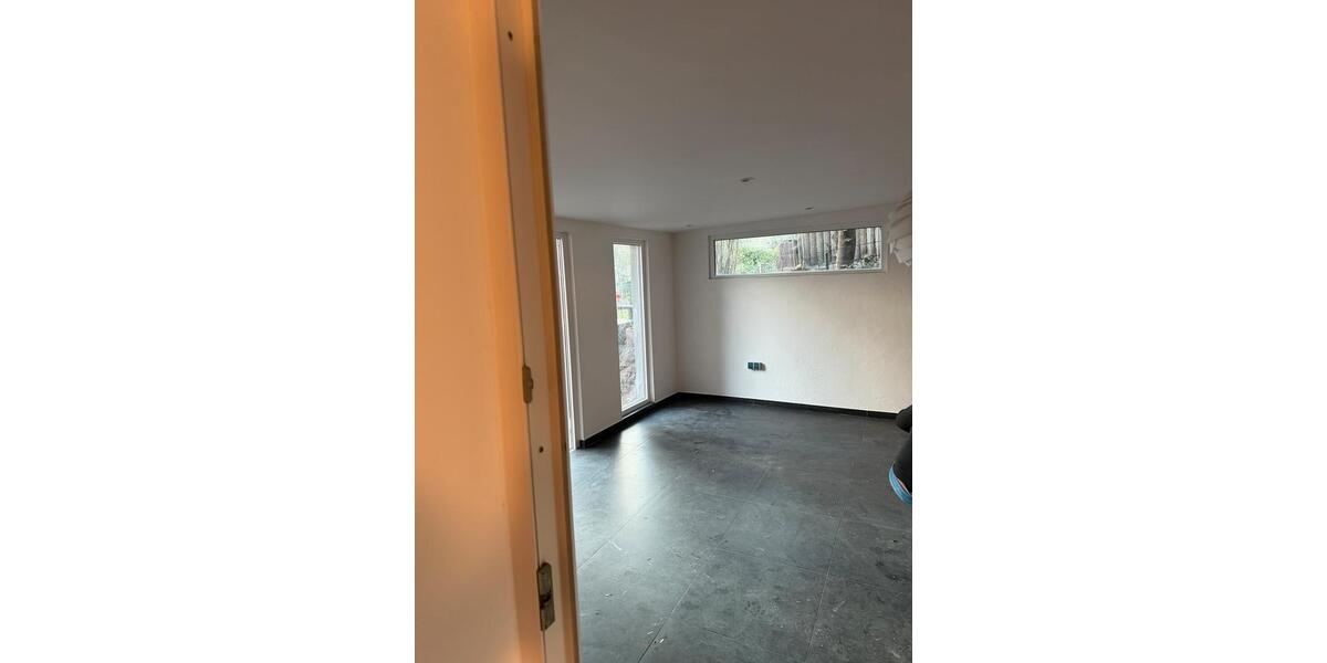 Erdgeschoßwohnung Uelzen - 2 Zimmer, 80 m&sup2;, 900&euro; | Angebot:26041787