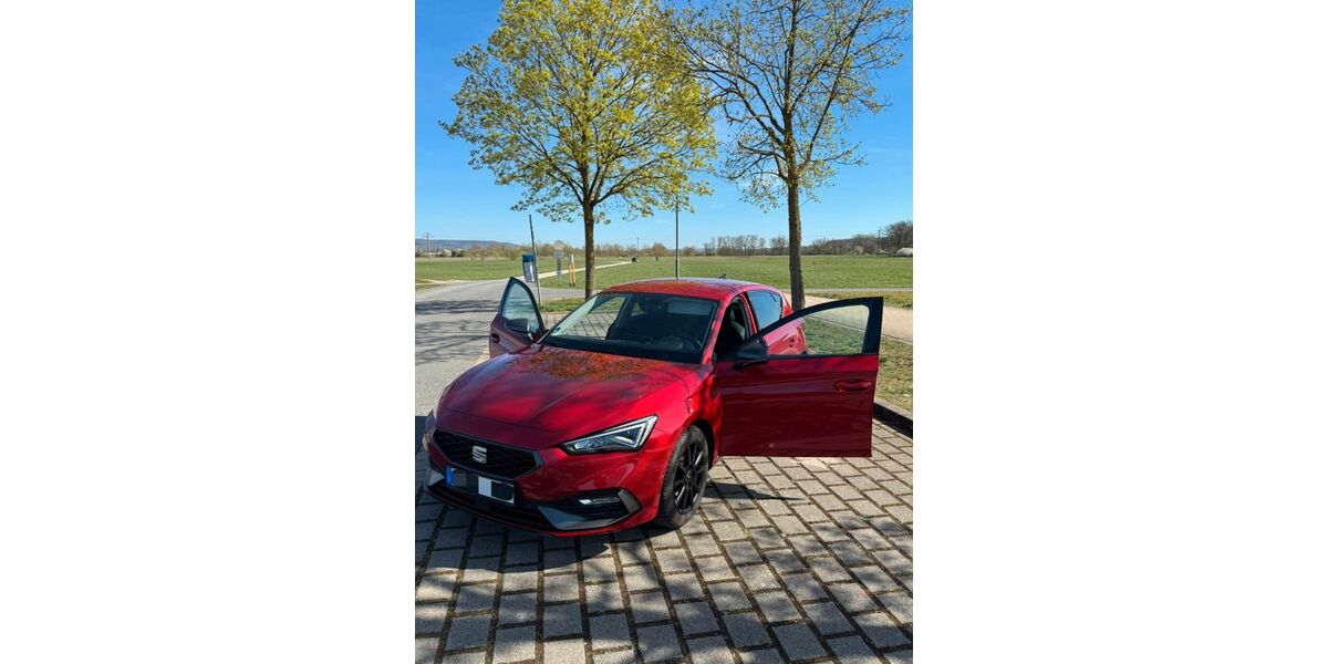 Seat Leon 120.361 km 14.999 &euro; Hirschaid 96114