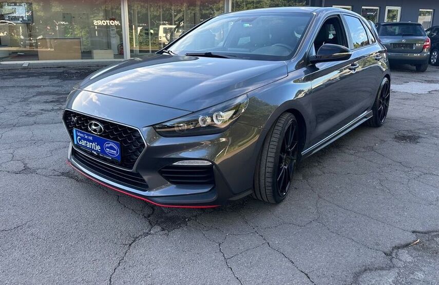 i30