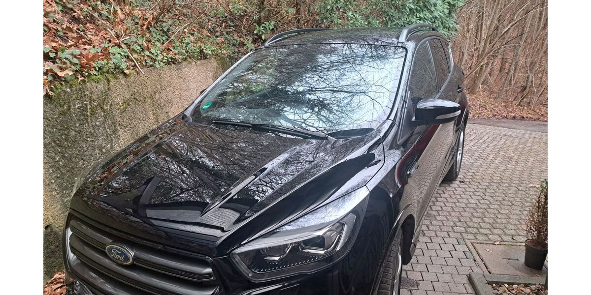 Ford Kuga 140.000 km 16.100 &euro; Ennepetal 58256