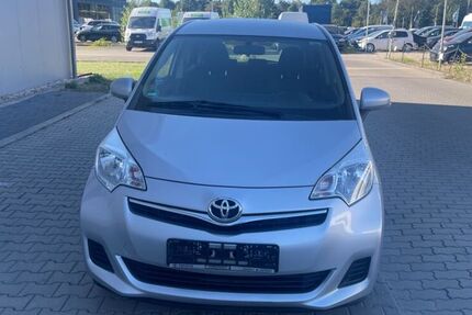 Toyota Verso-S