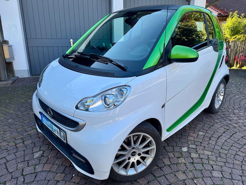Smart ForTwo 82.871 km 4.800 € Vilsbiburg 84137