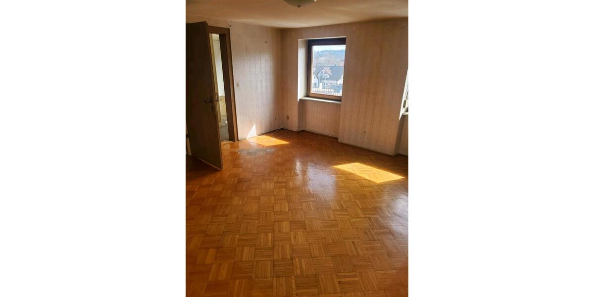 Bauernhaus, Landhaus Bingen - 7 Zimmer, 135 m&sup2;, 178.000&euro; | Angebot:25948774
