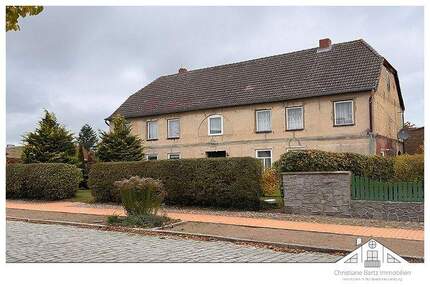 Haus Neukloster - 1 Zimmer, 254 m&sup2;, 223.750&euro; | Angebot:25779860