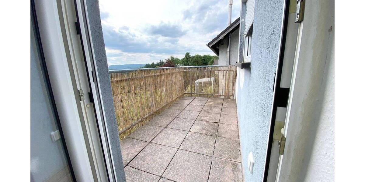 Mehrfamilienhaus, Wohnhaus Mayen Kürrenberg - 6 Zimmer, 135 m&sup2;, 1.200&euro; | Angebot:24610250