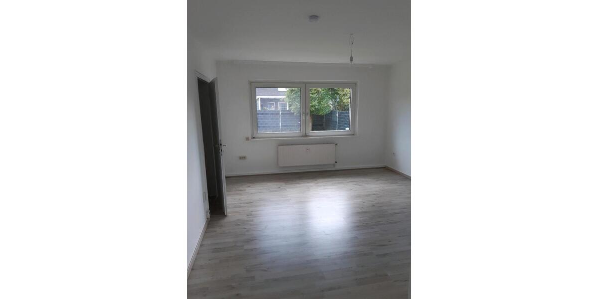 Hochparterre Mülheim an der Ruhr Dümpten - 1 Zimmer, 32 m&sup2;, 80.000&euro; | Angebot:24563676