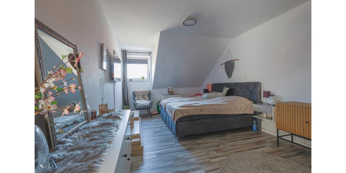 Reihenhaus Jever - 4 Zimmer, 100 m&sup2;, 900&euro; | Angebot:25536458