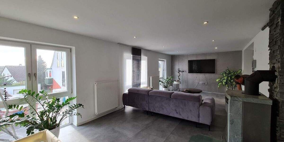 Doppelhaushälfte Osterburken - 6 Zimmer, 167 m&sup2;, 420.000&euro; | Angebot:25704291